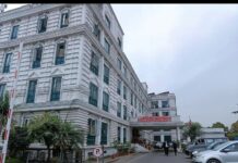 पूँजी बजार सुधारका लागि कानुनी प्रस्ताव तयार गर्न अर्थमन्त्रीको निर्देशन काठमाडौंस्थित नेपाल सरकारको अर्थ मन्त्रालय भवन