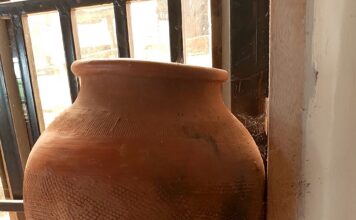 घरमा खानेपानी सुरक्षित राख्ने सही तरिका खानेपानी सुरक्षित रूपमा राखिएको भाँडोको प्रतिनिधि तस्बिर