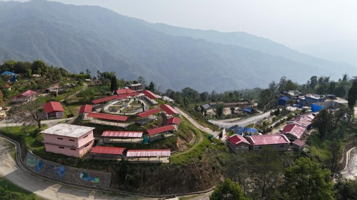साकेला गाउँपालिका, खोटाङ — प्रतिनिधिमूलक तस्बिर साकेला गाउँपालिका, खोटाङको ग्रामीण भू-दृश्य