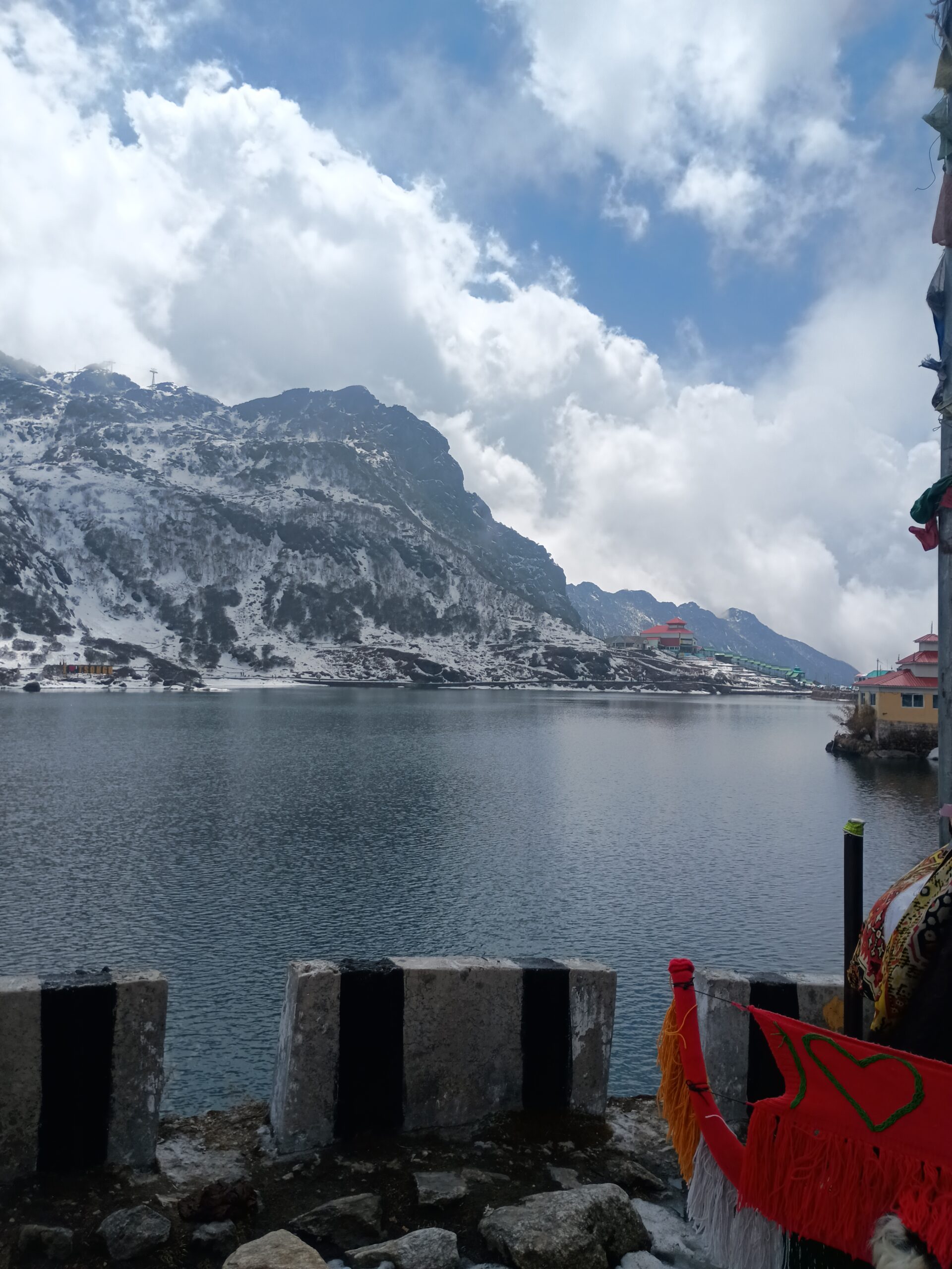 नेपालसँग सीमा जोडिएको हिमाली क्षेत्रमा GLOF तयारी कडा, सिक्किमका १६ उच्च जोखिम हिमतालमा निगरानी भारतको सिक्किमस्थित त्सोमगो हिमताल