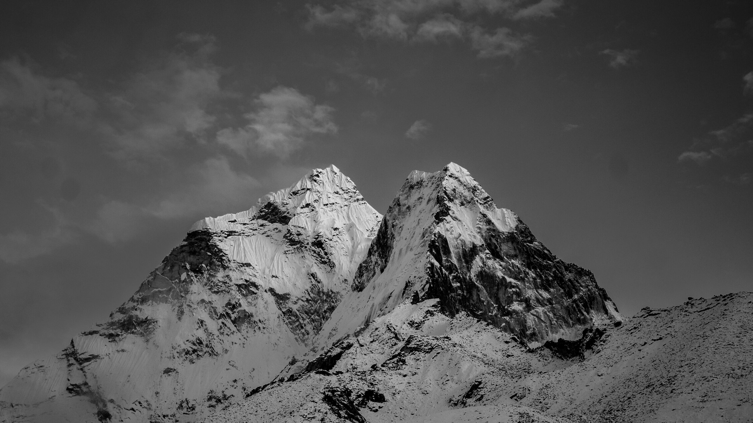 नेपालको सोलुखुम्बुस्थित अमा डब्लम हिमालको दृश्य; प्रतिनिधिमूलक तस्बिर, घटनाको प्रत्यक्ष तस्बिर होइन।