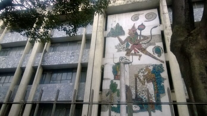 वीर अस्पतालको भवन — स्वास्थ्य सेवा समाचार काठमाडौंस्थित वीर अस्पतालको भवनको बाहिरी दृश्य