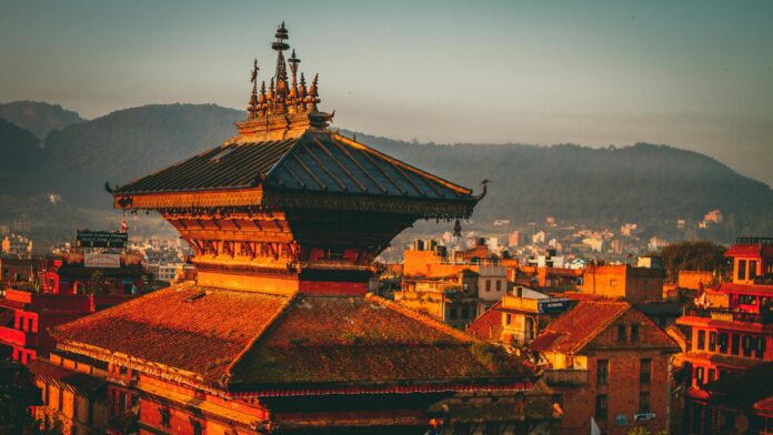 नेपालको परम्परागत मन्दिरको प्रतिनिधिमूलक दृश्य; महानवमीको प्रत्यक्ष कार्यक्रमको तस्बिर होइन