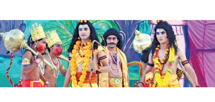 रामलीला मञ्चनको प्रतिनिधि तस्बिर रामलीला मञ्चनमा सहभागी कलाकारहरू